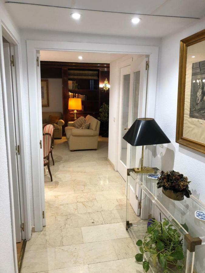 Alojamiento Ronda De Los Tejares Cordoba Luaran gambar