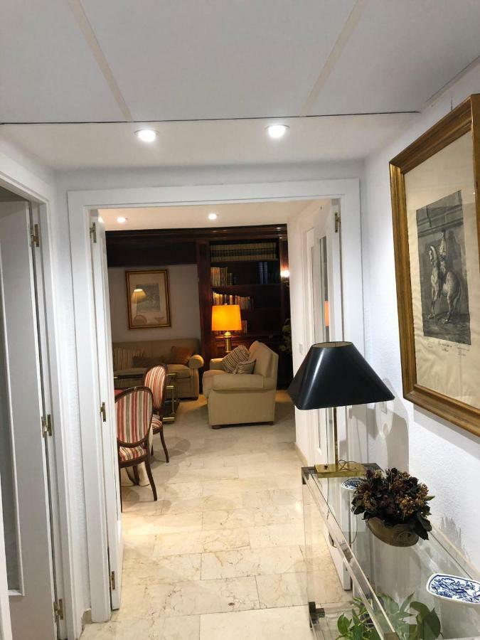 Alojamiento Ronda De Los Tejares Cordoba Luaran gambar